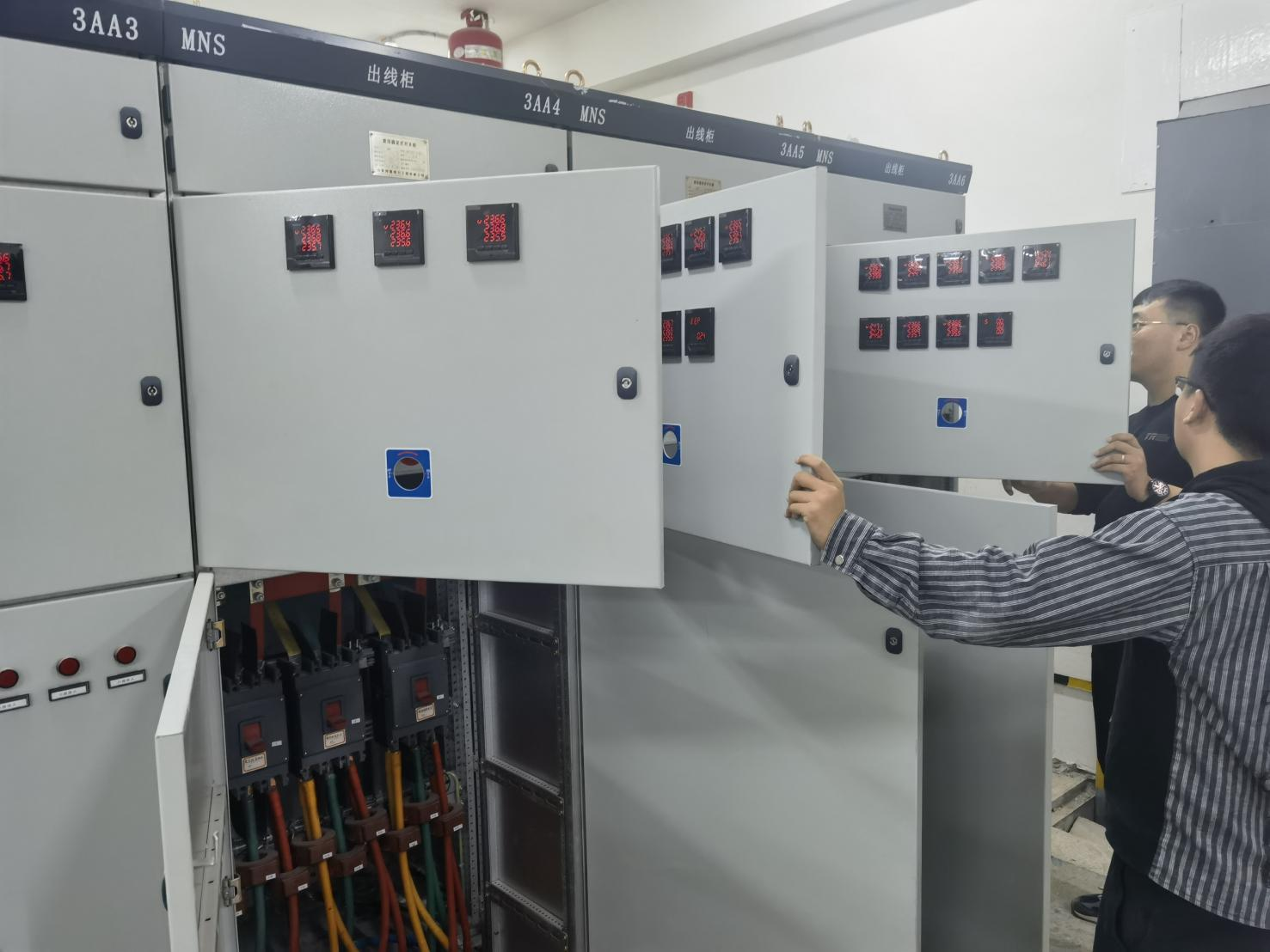 紅星國(guó)際廣場(chǎng)&恒信·大都會(huì)項(xiàng)目家居商場(chǎng)能耗監(jiān)測(cè)系統(tǒng)案例 紅星國(guó)際廣場(chǎng)&恒信·大都會(huì)項(xiàng)目家居商場(chǎng)能耗監(jiān)測(cè)系統(tǒng)案例